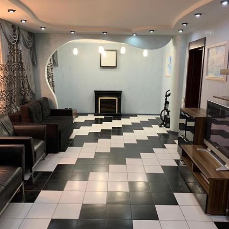 Приватний Будинок З Сауною Та Більярдом Khascheve Extérieur photo
